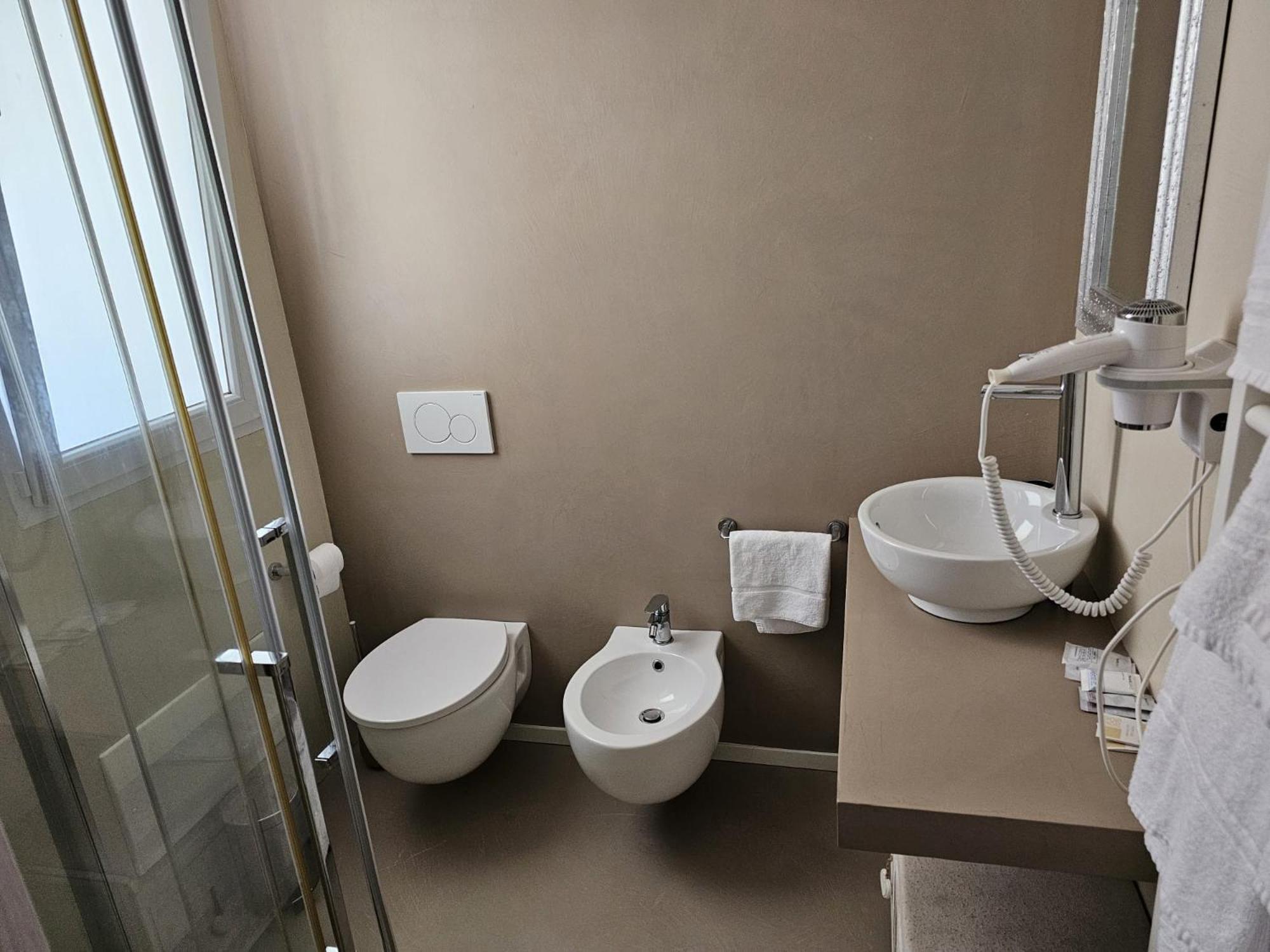 Venus Suites Cervia Exterior photo