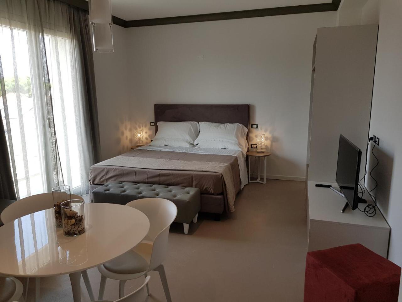Venus Suites Cervia Exterior photo