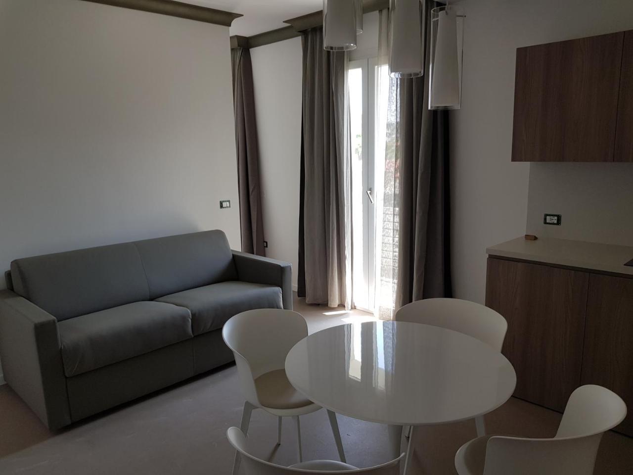 Venus Suites Cervia Exterior photo